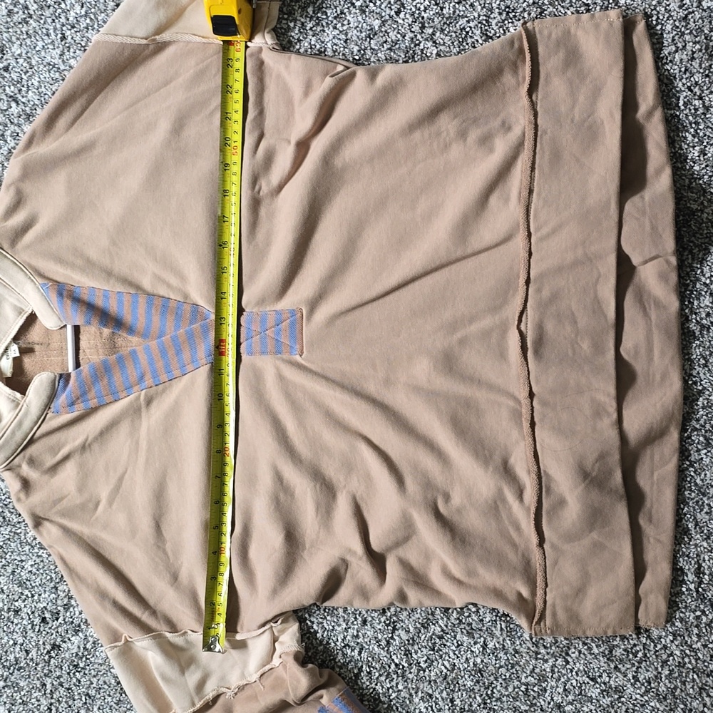 V neck sweatshirt - Picture 7 of 8